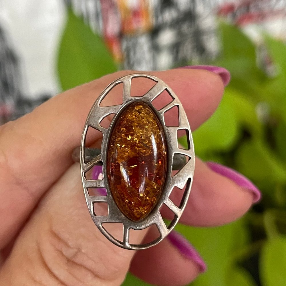 Vintage STERLING SILVER Baltic AMBER Ring 9.5